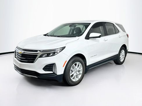 Used 2022 Chevrolet Equinox LT FWD image 3