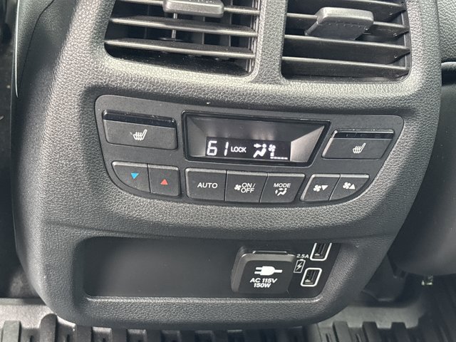 Used 2023 Honda Passport Elite image 19