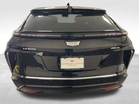 New 2026 Cadillac Lyriq Signature Luxury image 4