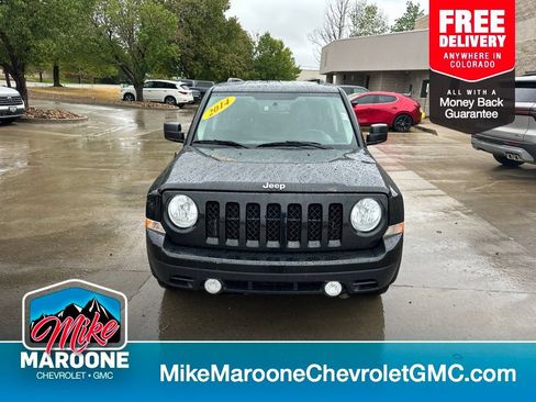 Used 2014 Jeep Patriot Latitude FWD image 1