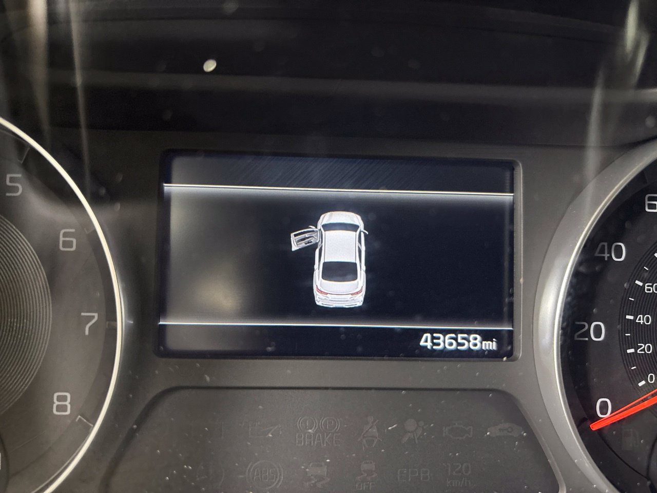 Used 2024 Kia Forte LXS FWD image 15
