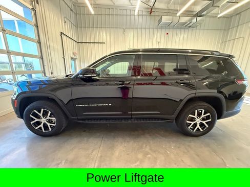 Used 2025 Jeep Grand Cherokee L Limited image 10