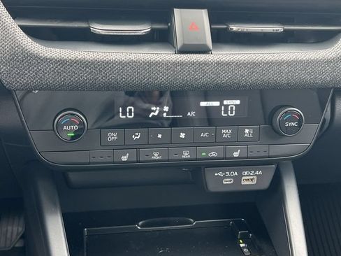 New 2026 Subaru Outback Limited AWD/4WD image 18