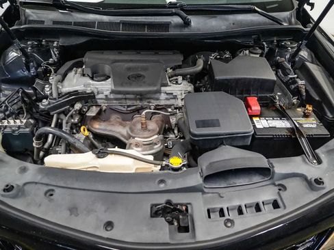 Used 2013 Toyota Camry SE FWD image 26