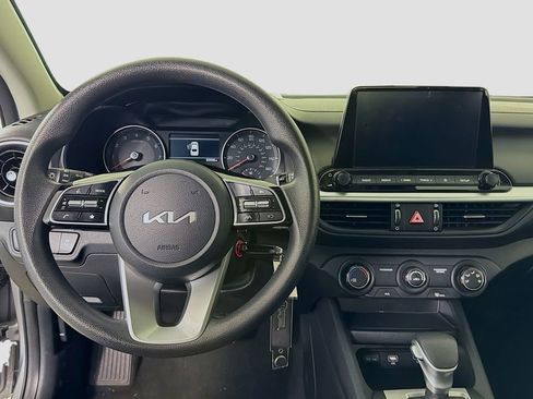 Used 2024 Kia Forte LXS image 19