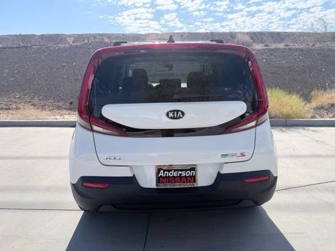 Used 2021 Kia Soul S FWD image 7