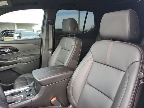Certified 2023 Chevrolet Traverse RS w/ LPO, Floor Liner Package AWD/4WD image 5
