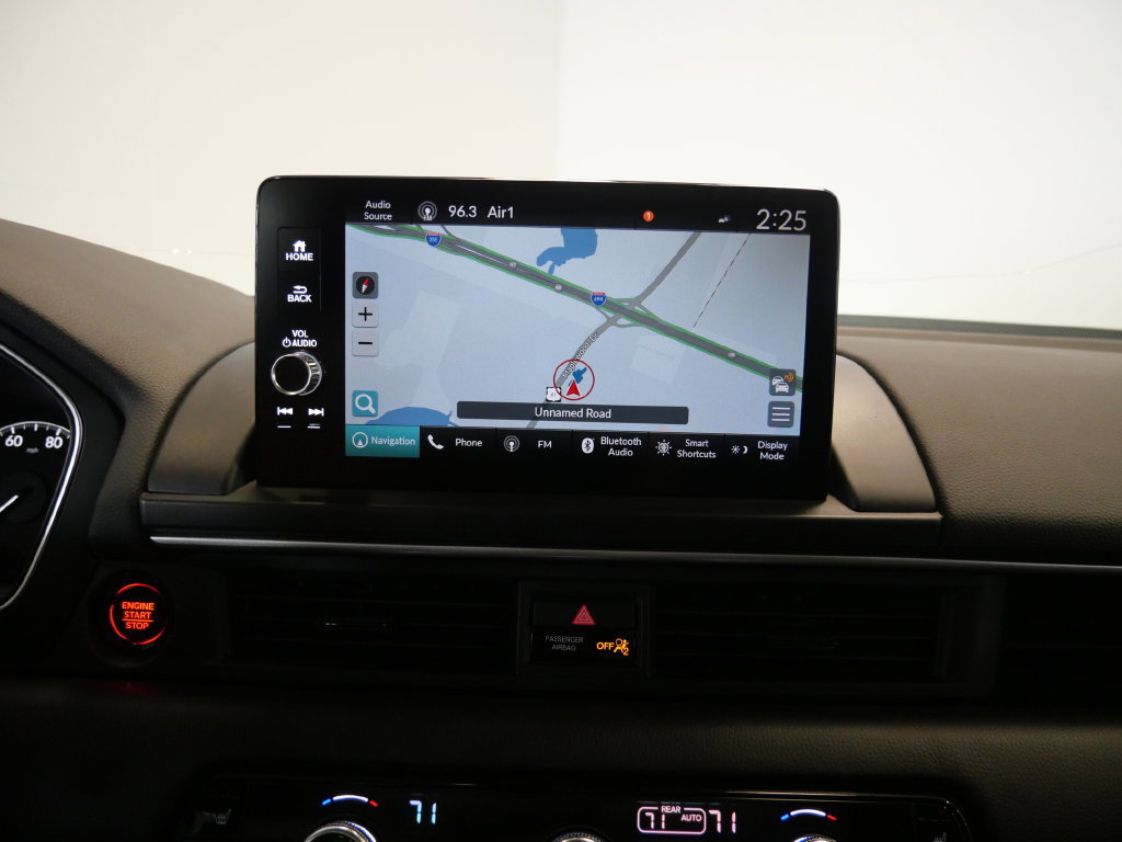 Used 2025 Honda Pilot Touring image 21