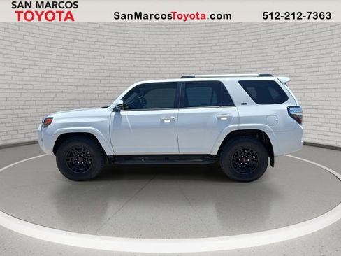 Used 2023 Toyota 4Runner SR5 Premium w/ Moonroof Package RWD image 9