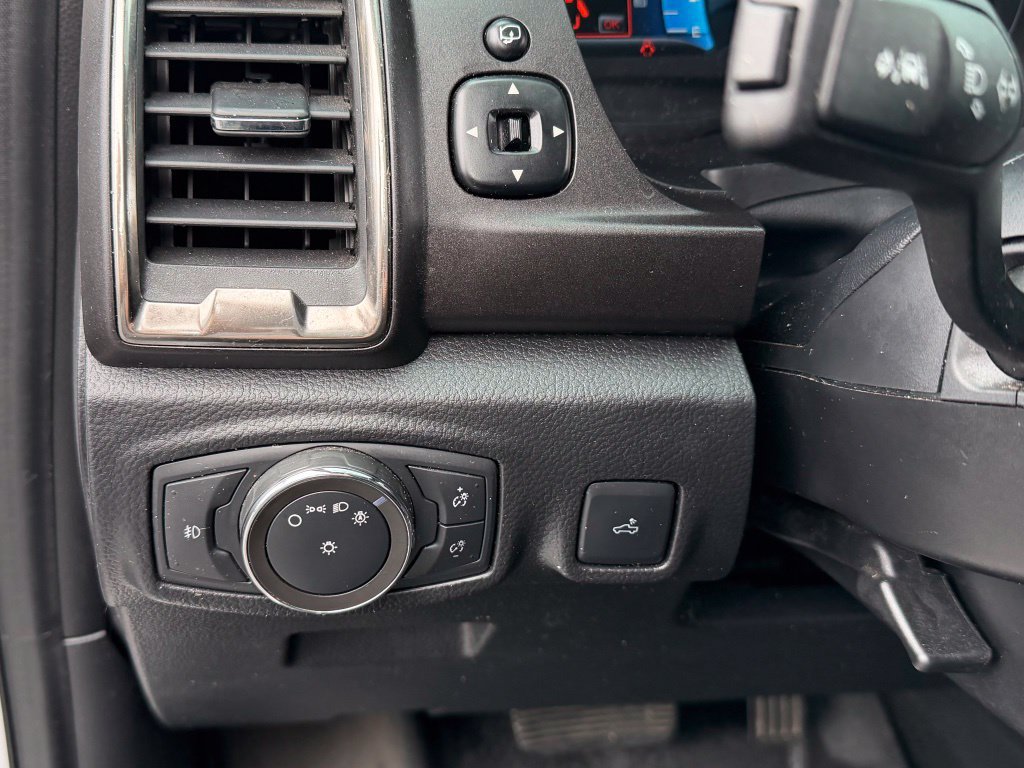 Used 2022 Ford Ranger Lariat w/ Tremor Off-Road Package AWD/4WD image 27