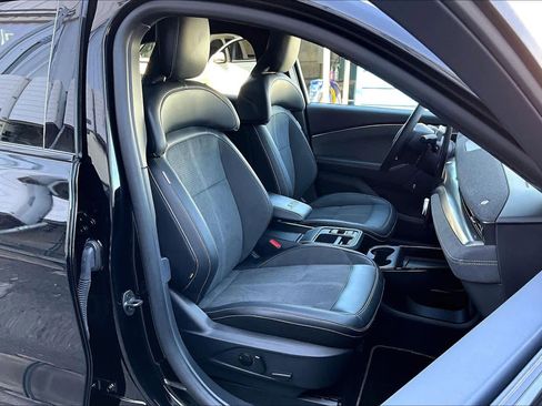 Used 2025 Ford Mustang Mach-E GT image 9