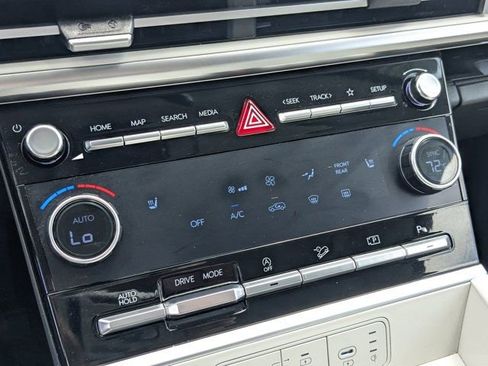 Used 2025 Hyundai Santa Fe SEL FWD image 29