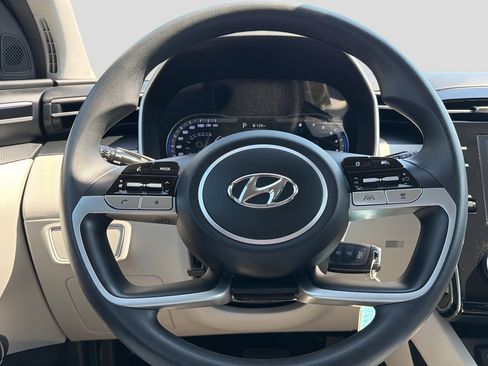 Used 2023 Hyundai Tucson SE AWD/4WD image 19