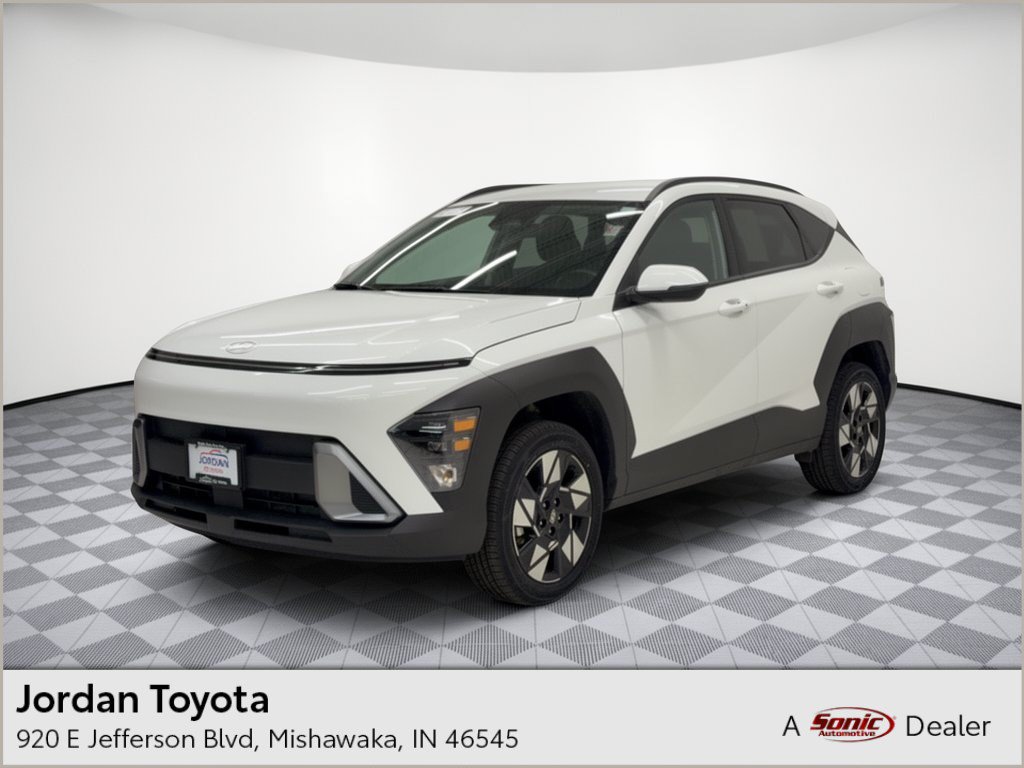 Used 2025 Hyundai Kona SEL AWD/4WD image 1