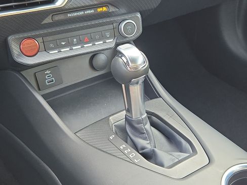 Used 2025 Ford Mustang Premium RWD image 25