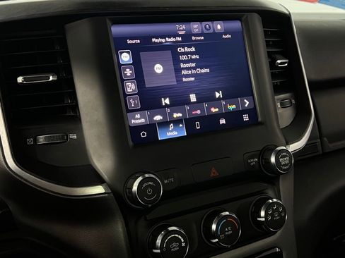 Used 2024 RAM 2500 Big Horn w/ Bed Utility Group image 18