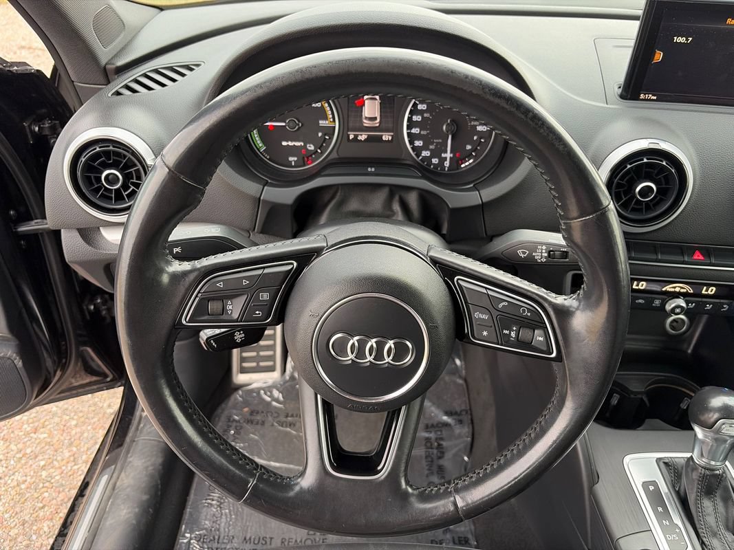 Used 2017 Audi A3 e-tron Premium FWD image 11