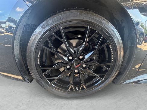 Used 2024 Chevrolet Corvette Stingray Preferred Cpe w/ 2LT image 28