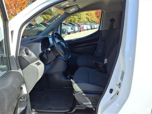 Used 2021 Nissan NV200 SV image 4