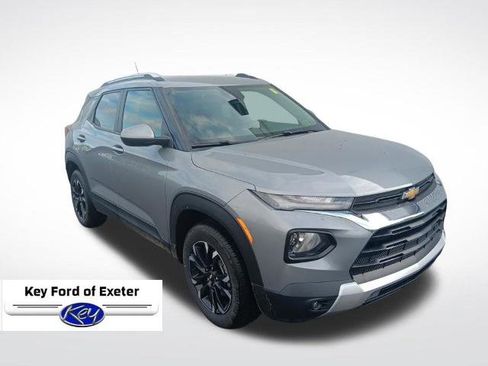 Used 2023 Chevrolet TrailBlazer LT w/ Convenience Package AWD/4WD image 1