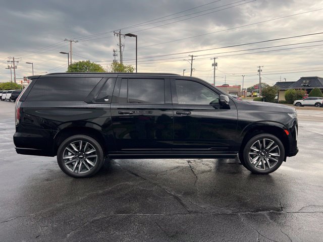 Used 2023 Cadillac Escalade ESV Sport Platinum AWD/4WD image 7