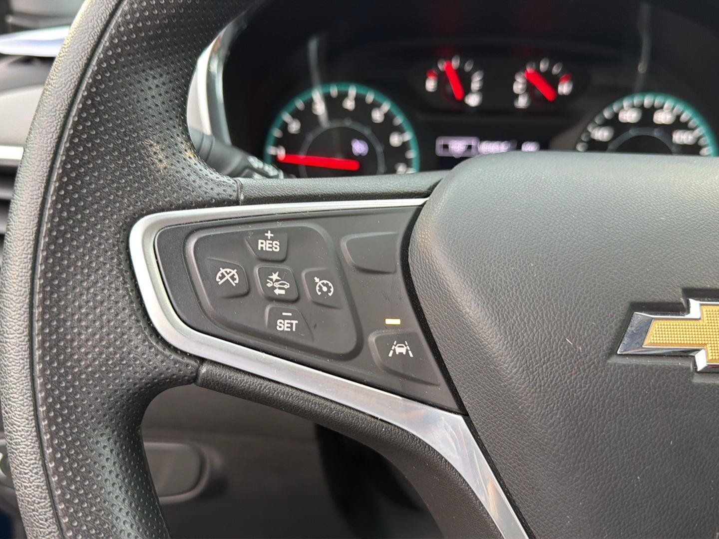 Used 2022 Chevrolet Equinox LS AWD/4WD image 20
