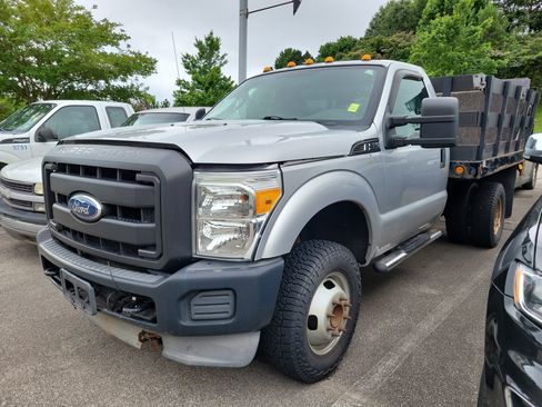 Used 2011 Ford F350 XL w/ Snow Plow Prep Pkg AWD/4WD image 3