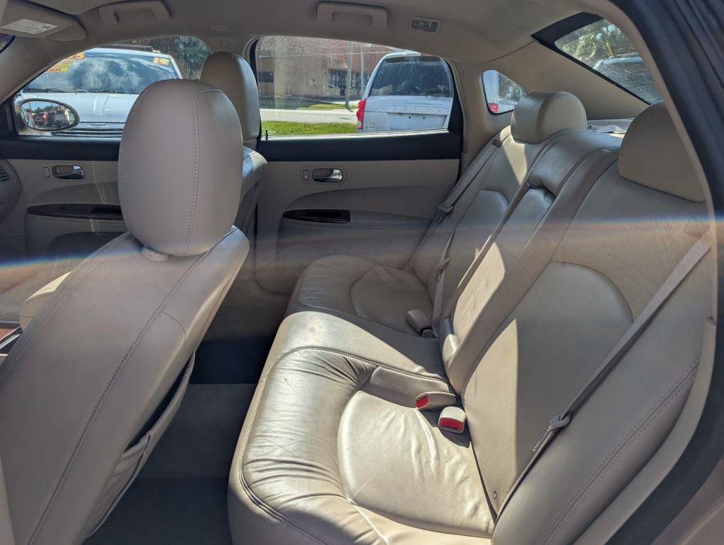 Used 2006 Buick LaCrosse CXS FWD image 10