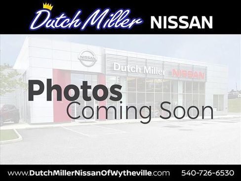 Used 2025 Chevrolet Blazer LT AWD/4WD image 1
