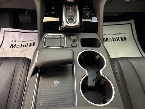 Used 2023 Acura MDX SH-AWD image 33