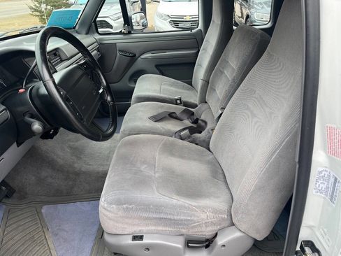 Used 1994 Ford F150 XL image 14