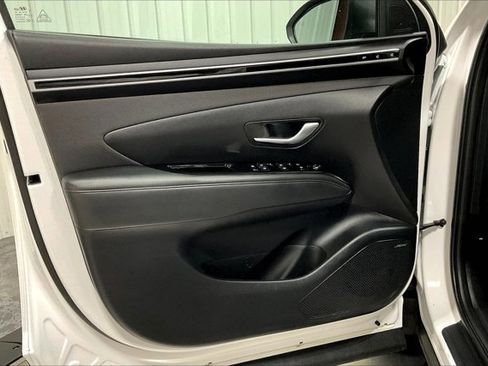 Used 2024 Hyundai Tucson Limited image 23