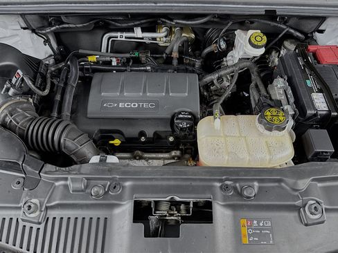 Used 2018 Chevrolet Trax LS AWD/4WD image 27