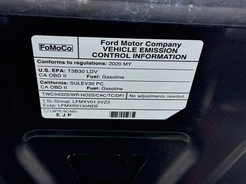 Used 2020 Ford Fusion SE FWD image 19