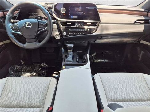 Certified 2025 Lexus ES 350 w/ Premium Package FWD image 16