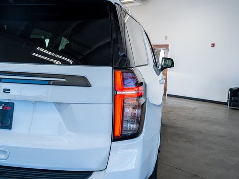 Used 2021 Chevrolet Tahoe Z71 w/ Luxury Package image 28