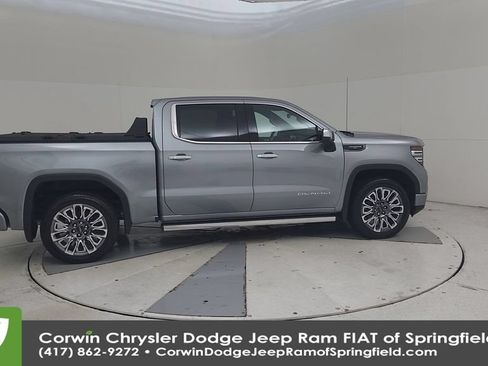 Used 2024 GMC Sierra 1500 Denali Ultimate AWD/4WD image 16