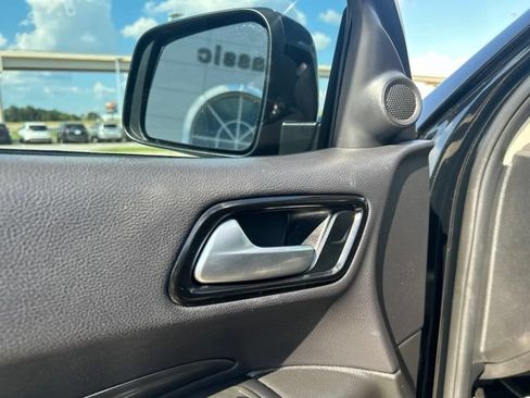 Used 2021 Dodge Durango SXT RWD image 17