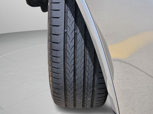 Used 2026 Mercedes-Benz GLC 300 image 29