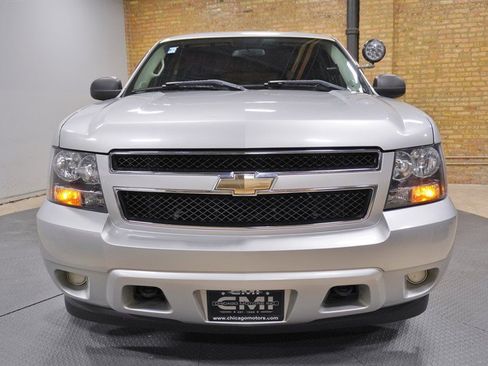 Used 2011 Chevrolet Tahoe 2WD image 4