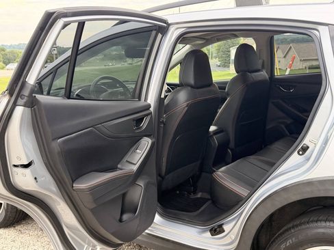 Used 2019 Subaru Crosstrek 2.0i Limited w/ Moonroof Package w/Navigation AWD/4WD image 25