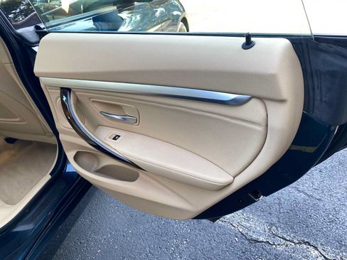 Used 2014 BMW 328i Gran Turismo xDrive AWD/4WD image 35