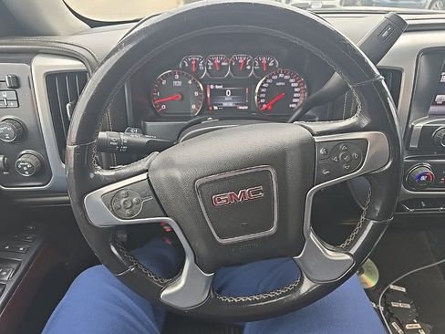 Used 2015 GMC Sierra 1500 SLE w/ SLE Value Package image 3