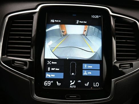Used 2021 Volvo XC90 T6 Inscription image 19