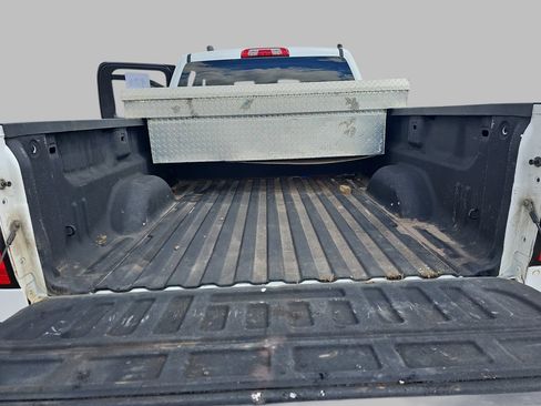 Used 2019 Chevrolet Silverado 2500 W/T AWD/4WD image 15