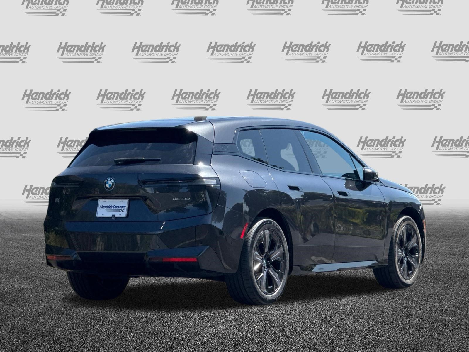 Certified 2024 BMW iX xDrive50 w/ Premium Package AWD/4WD image 5