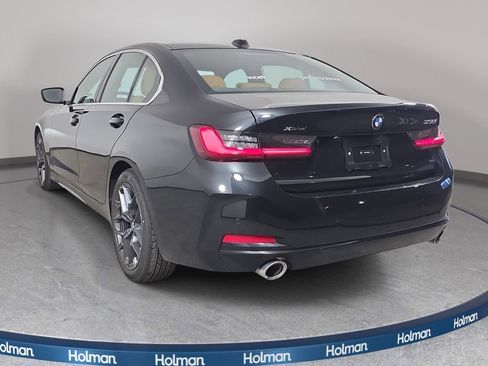 Used 2025 BMW 330i xDrive Sedan w/ Premium Package image 8