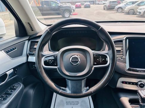 Used 2017 Volvo XC90 T6 Momentum w/ Vision Package AWD/4WD image 11