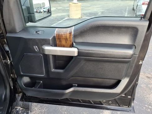 Used 2020 Ford F150 Lariat w/ Equipment Group 502A Luxury image 26