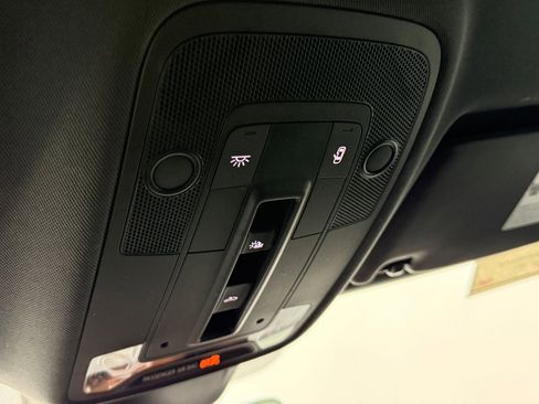 Used 2020 Audi Q3 2.0T Premium Plus w/ Premium Plus Package image 29